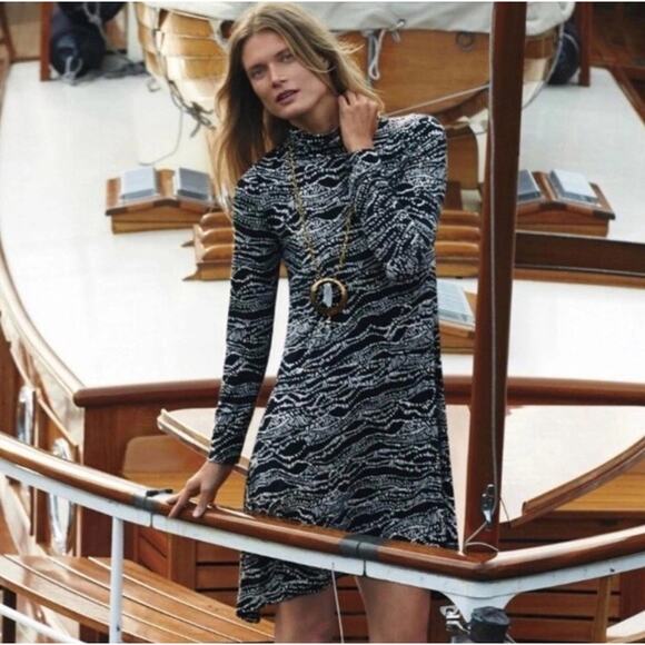 ANTHROPOLOGIE Maeve Turtleneck Dress XS Asymmetrical Comfy Stretch Whimsigoth - Picture 1 of 7